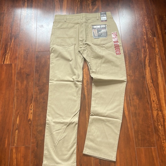 Men’s Khaki pant - Picture 5 of 6